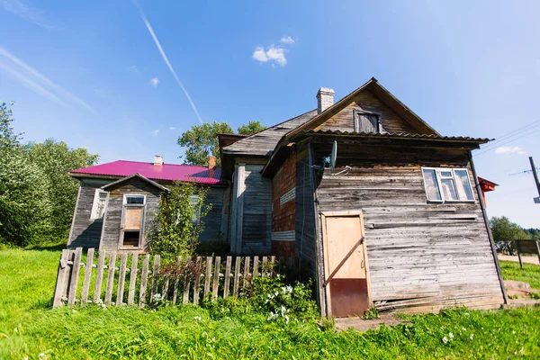 Casa Madera Paisaje Rural Pueblo Remoto Karelia Republic Rusia — Foto de Stock