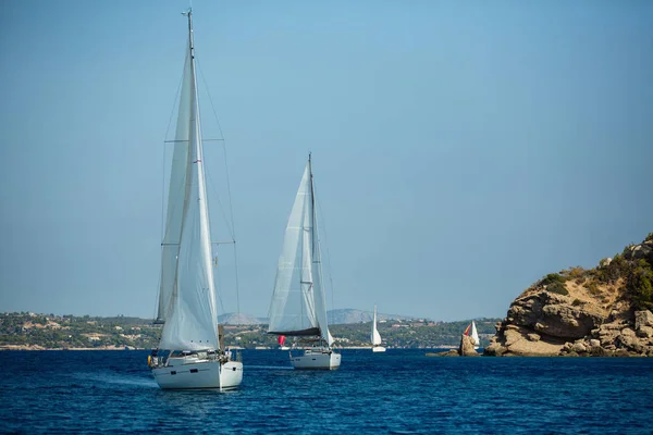 Jachetní Čluny Regatta Egejském Moři Řecku — Stock fotografie