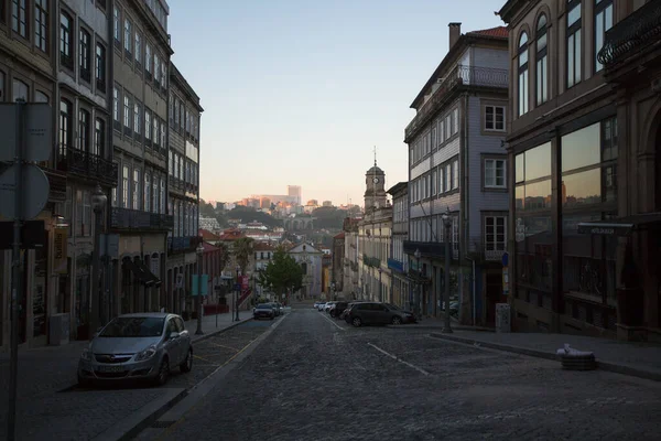 Porto Portugal Juli 2020 Övergivna Morgongator Gamla Stan Portugals Luftgräns — Stockfoto