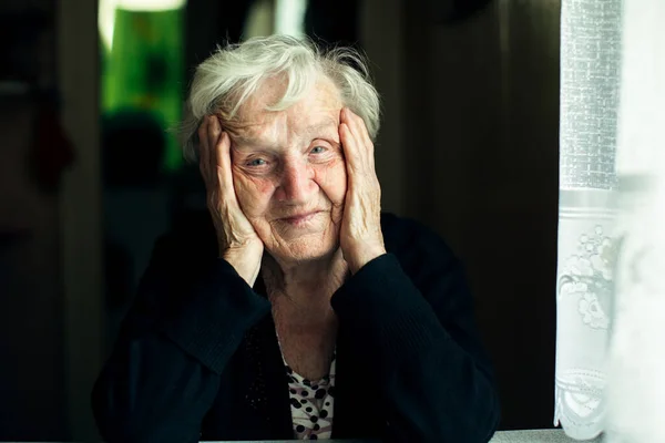Egy Öregasszony Portréja Nagymama — Stock Fotó