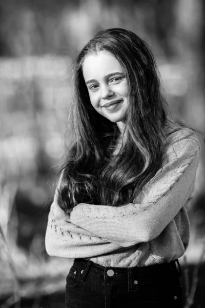 Portrait Teenage Girl Outdoor Black White Photo — Stock Photo, Image