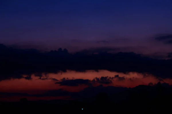 Gradatie zonsondergang hemel — Stockfoto