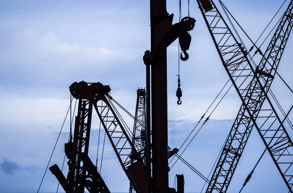 Silhouette Construction Cranes Store — Stock Photo, Image