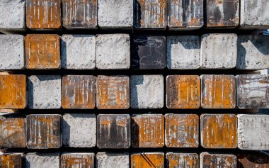 İnşaat beton kazık depolama