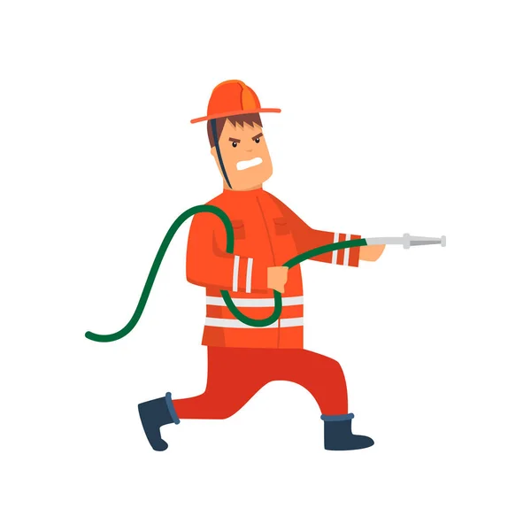 Brandman bär Orange skyddande Uniform och hjälm kör med brandslang, glada professionella manliga Freman seriefigur gör hans jobb vektorillustration — Stock vektor
