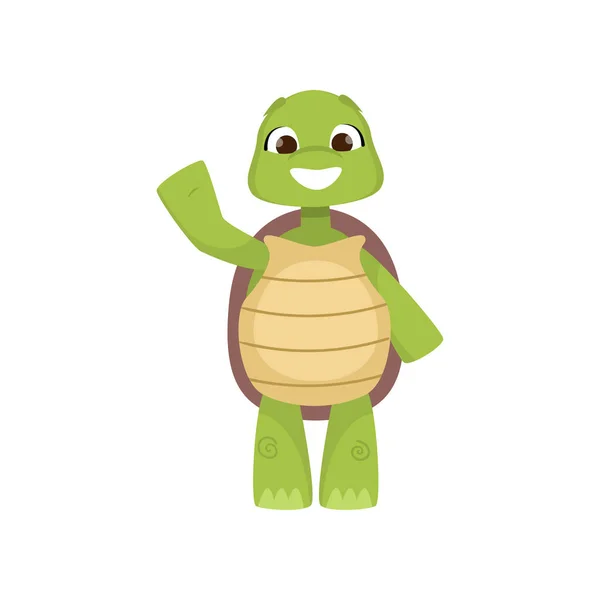 Vista frontal de la linda tortuga verde sonriente de pie sobre dos patas traseras y mano agitada aislada sobre fondo blanco — Vector de stock
