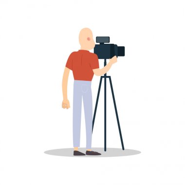 Tripod üzerinde modern video kamera ile kameraman arka görünümü