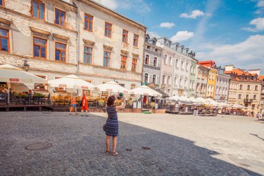 Lublin, Polonya - 19 Ağustos 2017: Street, Lublin, Polonya