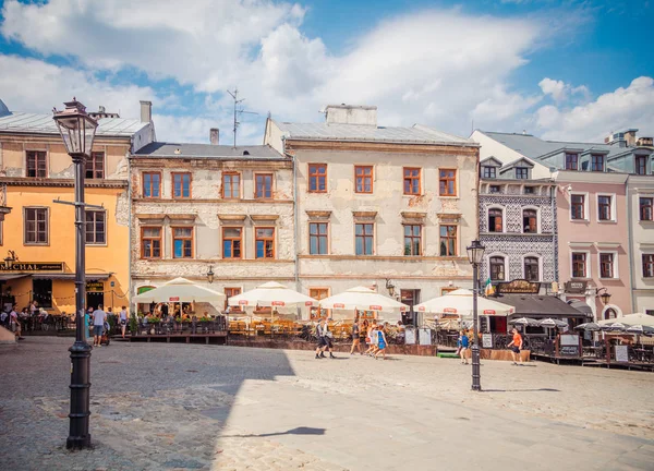 Lublin, Polonya - 19 Ağustos 2017: Street, Lublin, Polonya