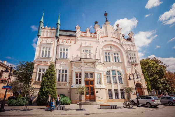 Banka Pko Rzeszow, Polonya