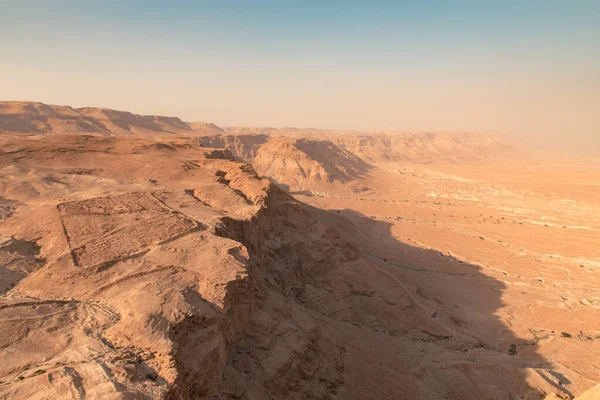Piękny Widok Pustynne Wzgórza Judei Zamku Masada — Zdjęcie stockowe