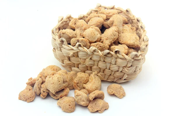 Soya eti beyaz arka plan üzerinde parçalar. Ham soya fasulyesi parçaları Üstten Görünüm