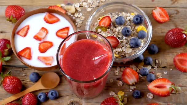 Strawberry Falling Fresh Smoothie Breakfast Slow Motion Healthy Drinking Concept — Stock Video