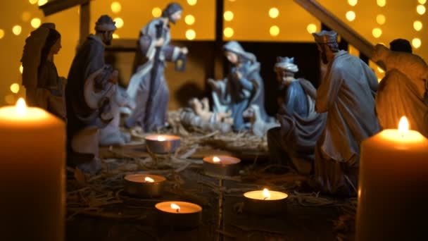 Natividad Jesucristo Con Luces Velas Atmosféricas Jesucristo Nace Establo Con — Vídeos de Stock