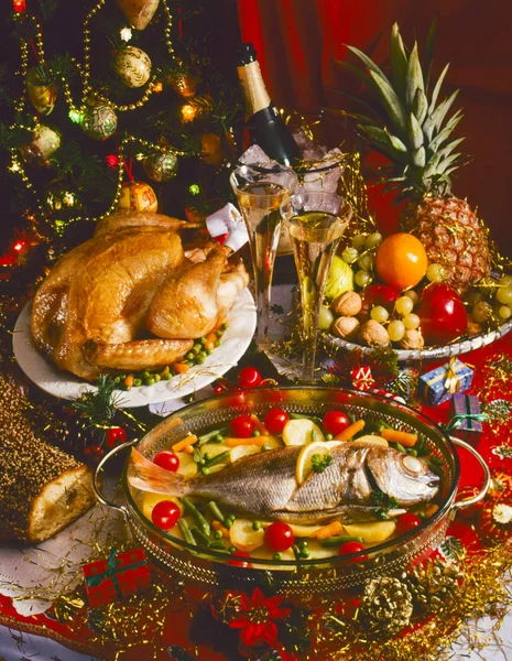 Alimentos tradicionais de Natal . Imagens De Bancos De Imagens Sem Royalties