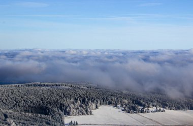 Fichtelberg zirve, Oberwiesenthal, Almanya görüntülemek