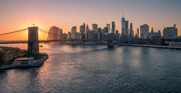 New york City'in siluetinin güzel manzara