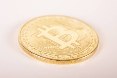 Bitcoin sanal para, ancak bu para Bitcoin bir sembolüdür