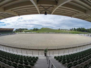 Litvanya Prienai kasaba boş açık alan Hipodrom Armoni Park kapalı