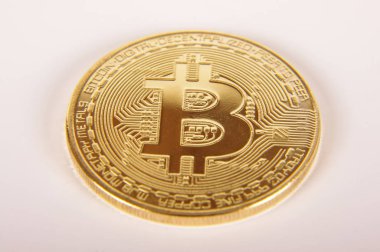 Bitcoin sanal para, ancak bu para Bitcoin bir sembolüdür