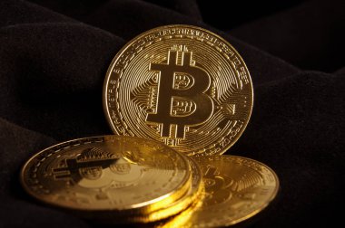 Bitcoin sanal para, ancak bu para Bitcoin bir sembolüdür
