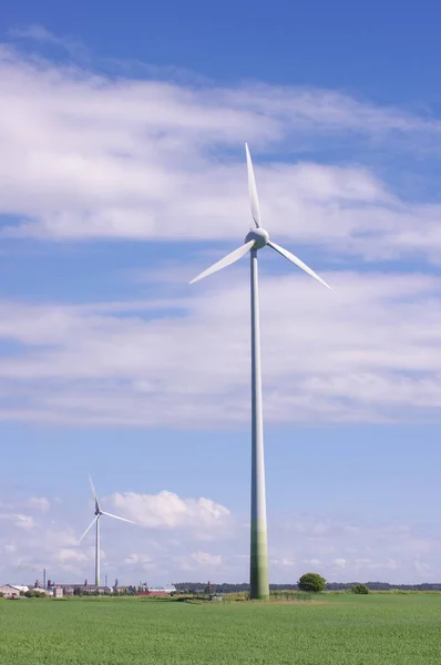 Alternative Energy Recourses Generators Wind Turbines Surrounded Nature — Stock Photo, Image