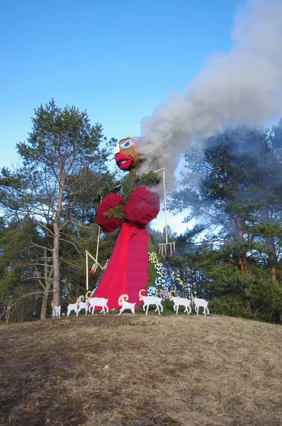 Tradiční Litevské Panenka Nazývá Více Jako Symbol Zimy Připravené Spálení — Stock fotografie