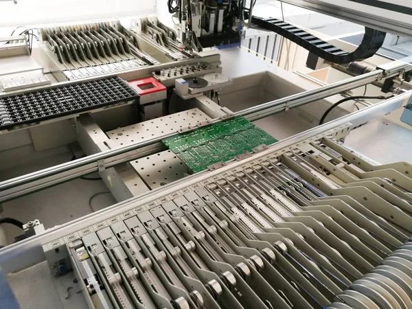Printplaat Zonder Elektronische Componenten Klaar Voor Montage — Stockfoto
