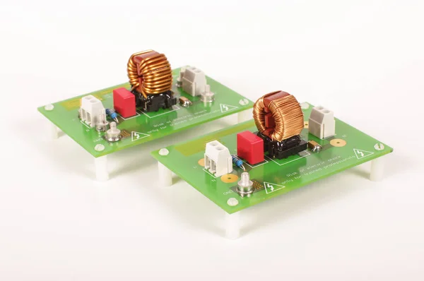 Filtre Alimentation Pour Réduire Les Problèmes Emc — Photo