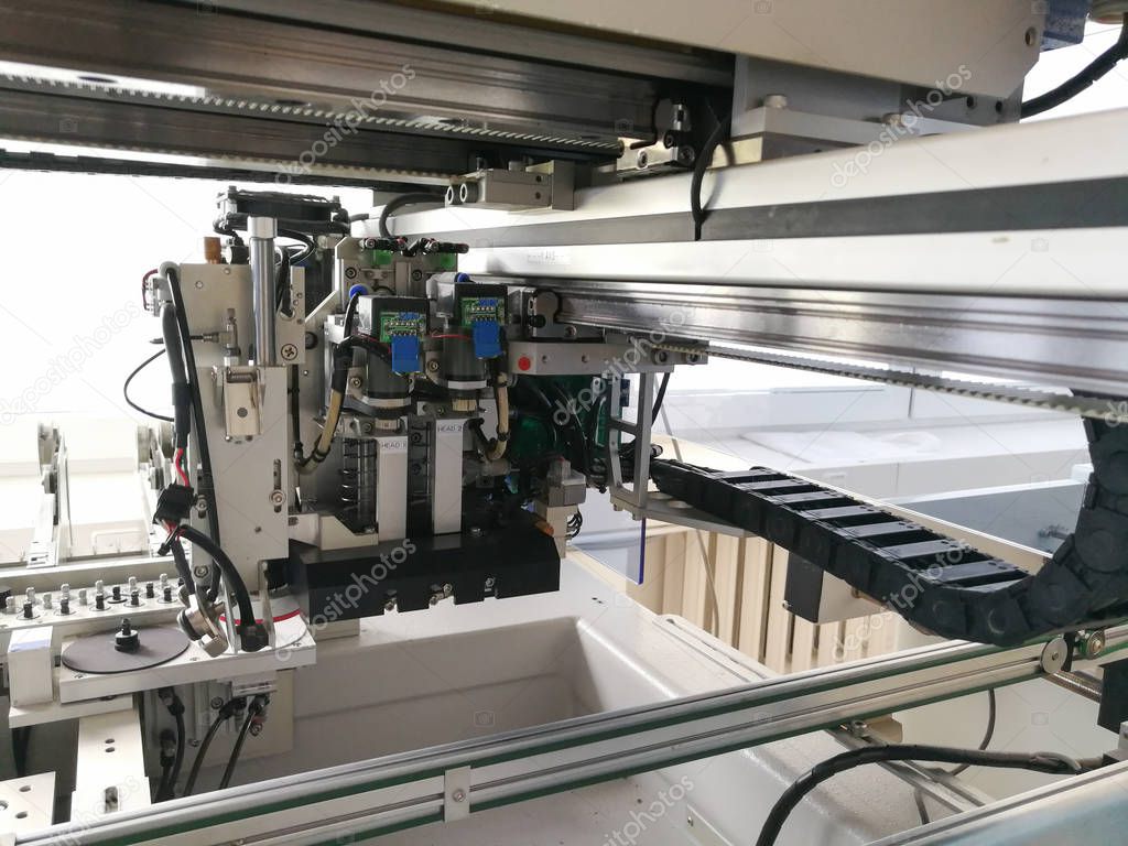 Internal CNC mechanism inside Pick and Place machine