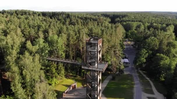 Laju takas watchtower in Anyksciai, Lithuania — Stock Video