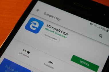 Rzeszow, Polonya - 25/10/2018 - Internet Explorer logo app Samsung telefon ekranında