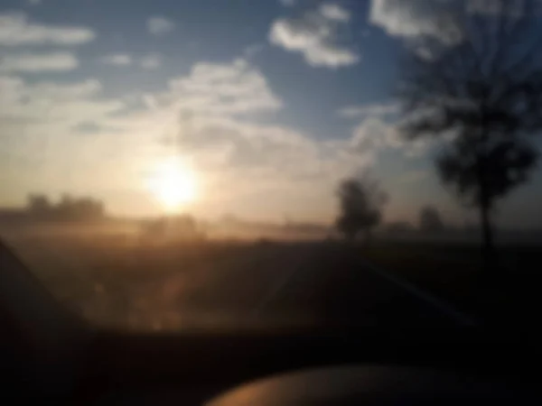 Geschwindigkeit Verschwimmen Schnellstraße Asphaltstraße Mit Auto Einer Stadtlandschaft Bei Sonnenuntergang — Stockfoto