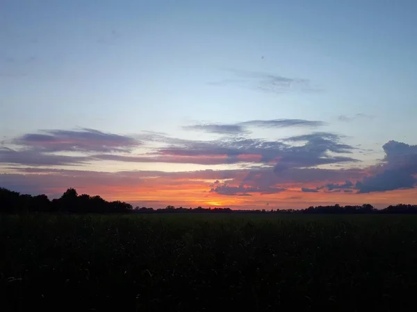 Прекрасне Помаранчеве Небо Захід Сонця Польщі — стокове фото