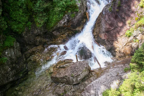 Cachoeira Wodogrzmoty Mickiewicza Nas Montanhas Tatra Córrego Roztoka Polônia — Fotografia de Stock