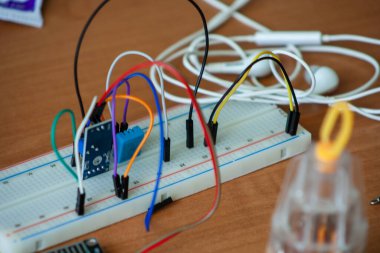Amatörler için Arduino elektronik platform. Elektronik programlama arka planı. Proje