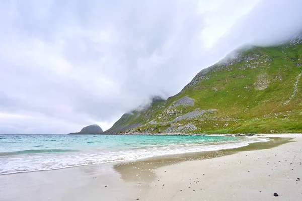 Góra plaży — Zdjęcie stockowe