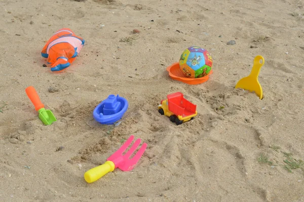 Jouets Boule Dans Sable — Photo