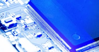 Cpu veri pini ve Smd cihazına odaklanmış elektronik devre kartının soyut arka planı, Ai (yapay zeka) işleme konsepti