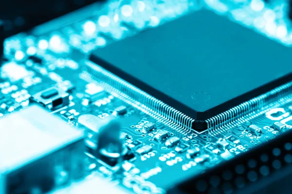 現代のハイテク技術のCPU電子回路基板コンセプト — ストック写真