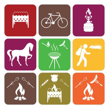 Kamp ekipmanları simgeler kümesi. Vektör çizim