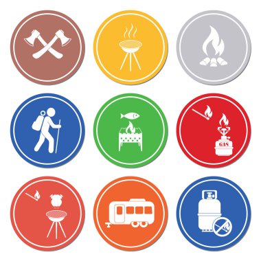 Seyahat ve kamp ekipmanları simgeler kümesi. Vektör çizim