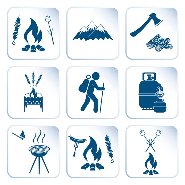 Set of travel and camping equipment icons — Stock Vector