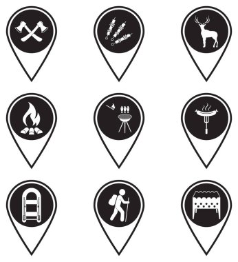 Seyahat ve kamp malzemeleri ikonlarıyla haritalar. Vektör illüstrasyonu