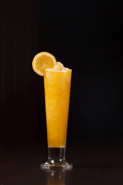 オレンジ ジュースの新鮮な甘い — ストック写真