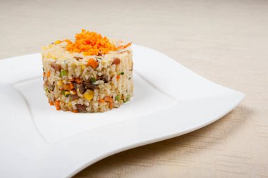 Kızarmış pilav tavuk görünümü Çin yemeği