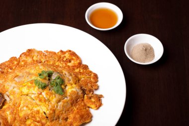 omlet sebze ve kiraz domates