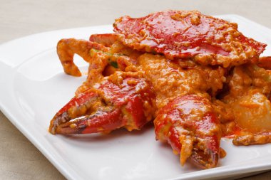 Fried yengeç ile köri