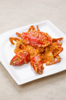 Fried yengeç ile köri