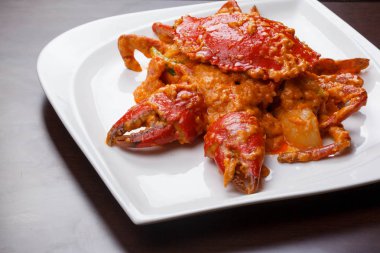 Fried yengeç ile köri